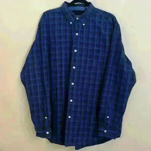 Chaps Men’s Plaid Blue and Green Button Down Easy Care XL